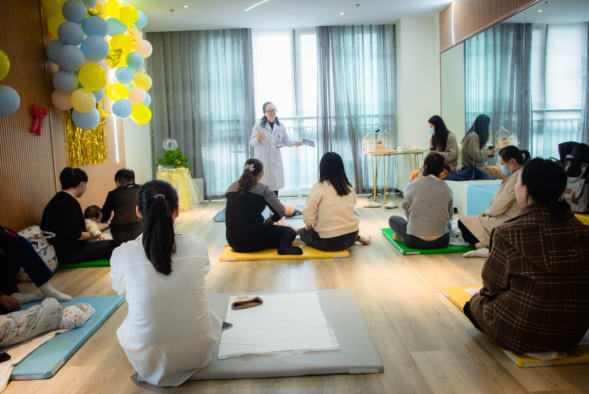 愛(ài)沐母嬰康養(yǎng)中心攜手瀘州市人民醫(yī)院組織首場(chǎng)兒童成長(zhǎng)指導(dǎo)沙龍活動(dòng)